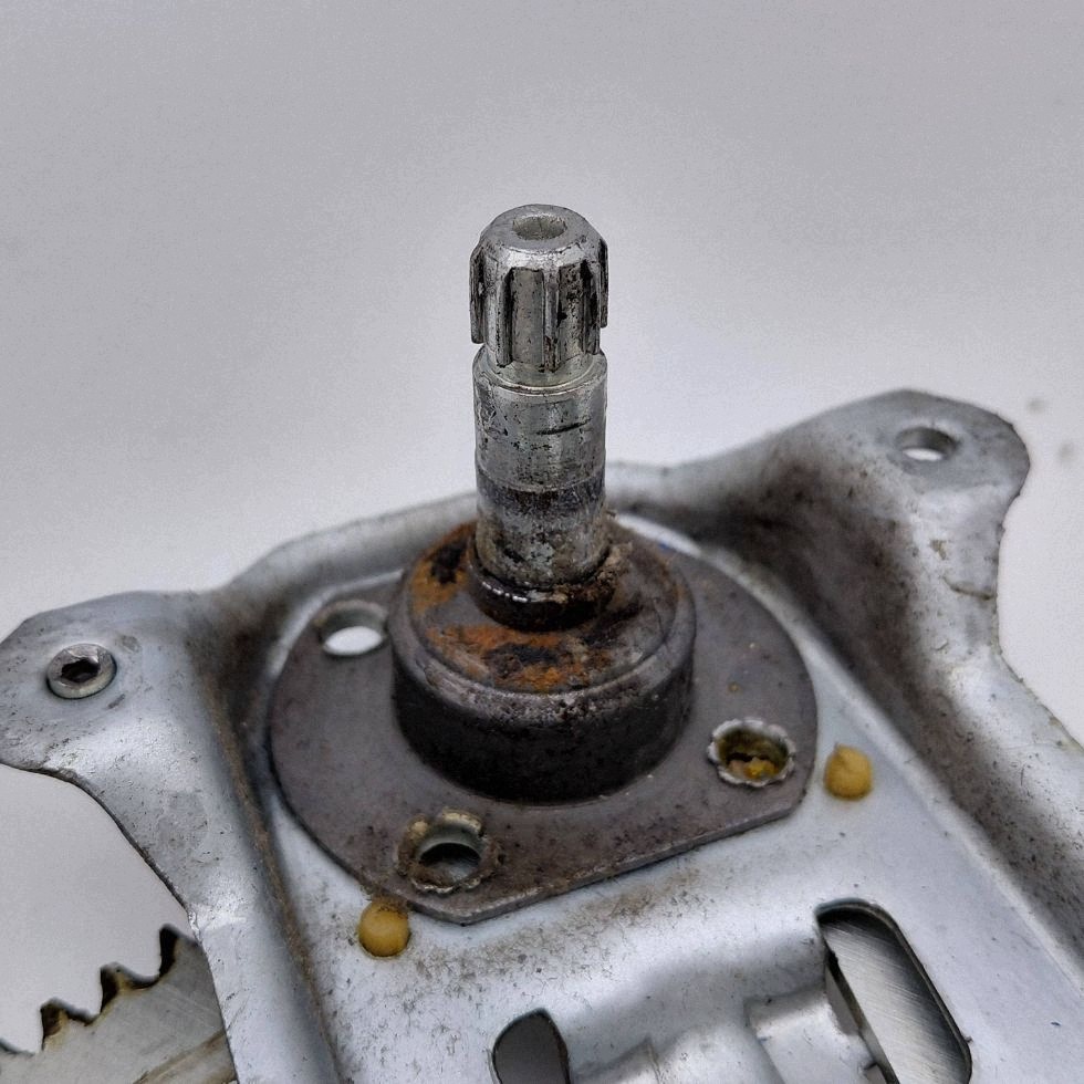 Lève-vitre manuel gauche avant Opel Corsa C image 4