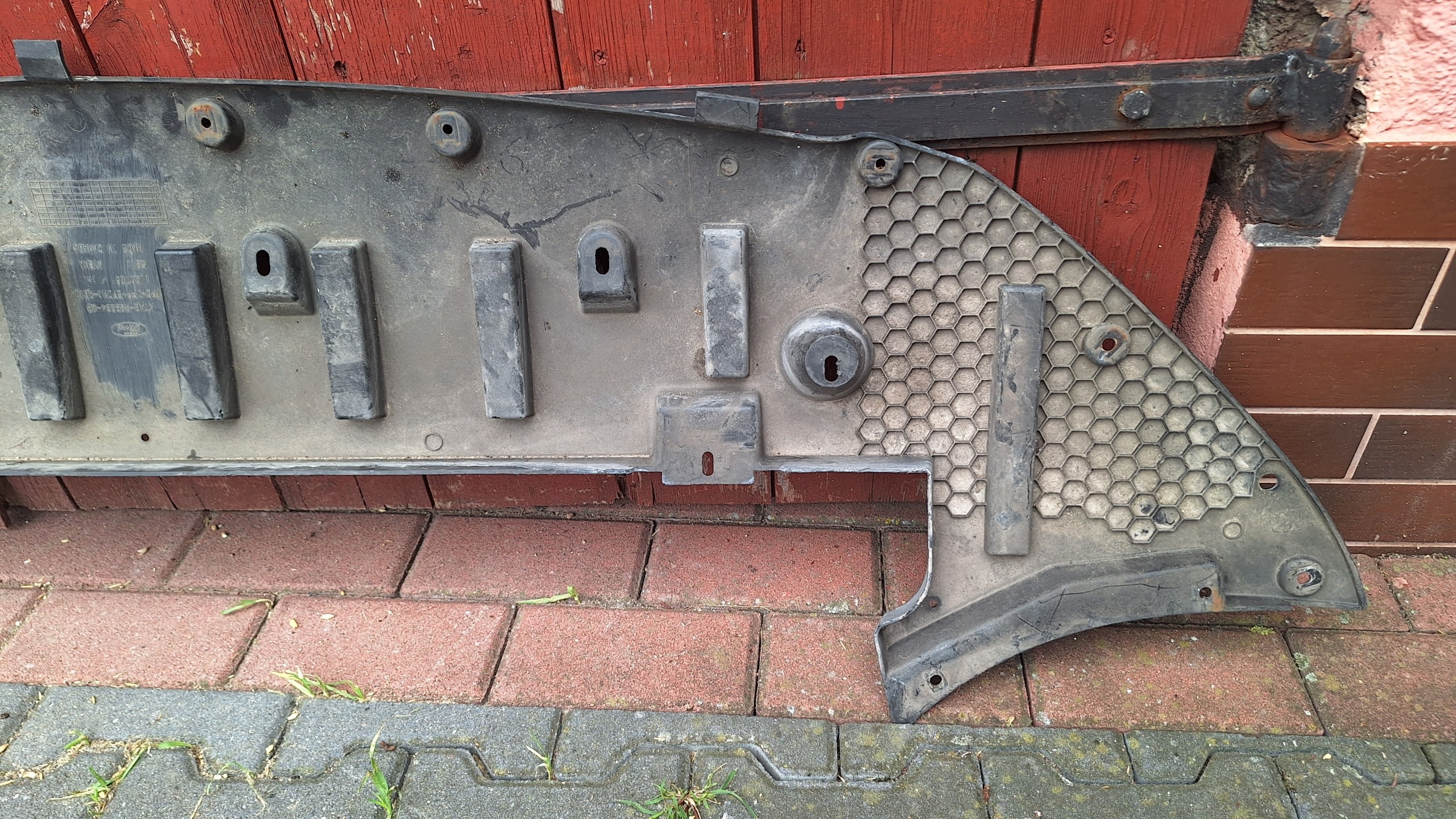 Ford Edge II Placa Inferior Para-choques Dianteiro