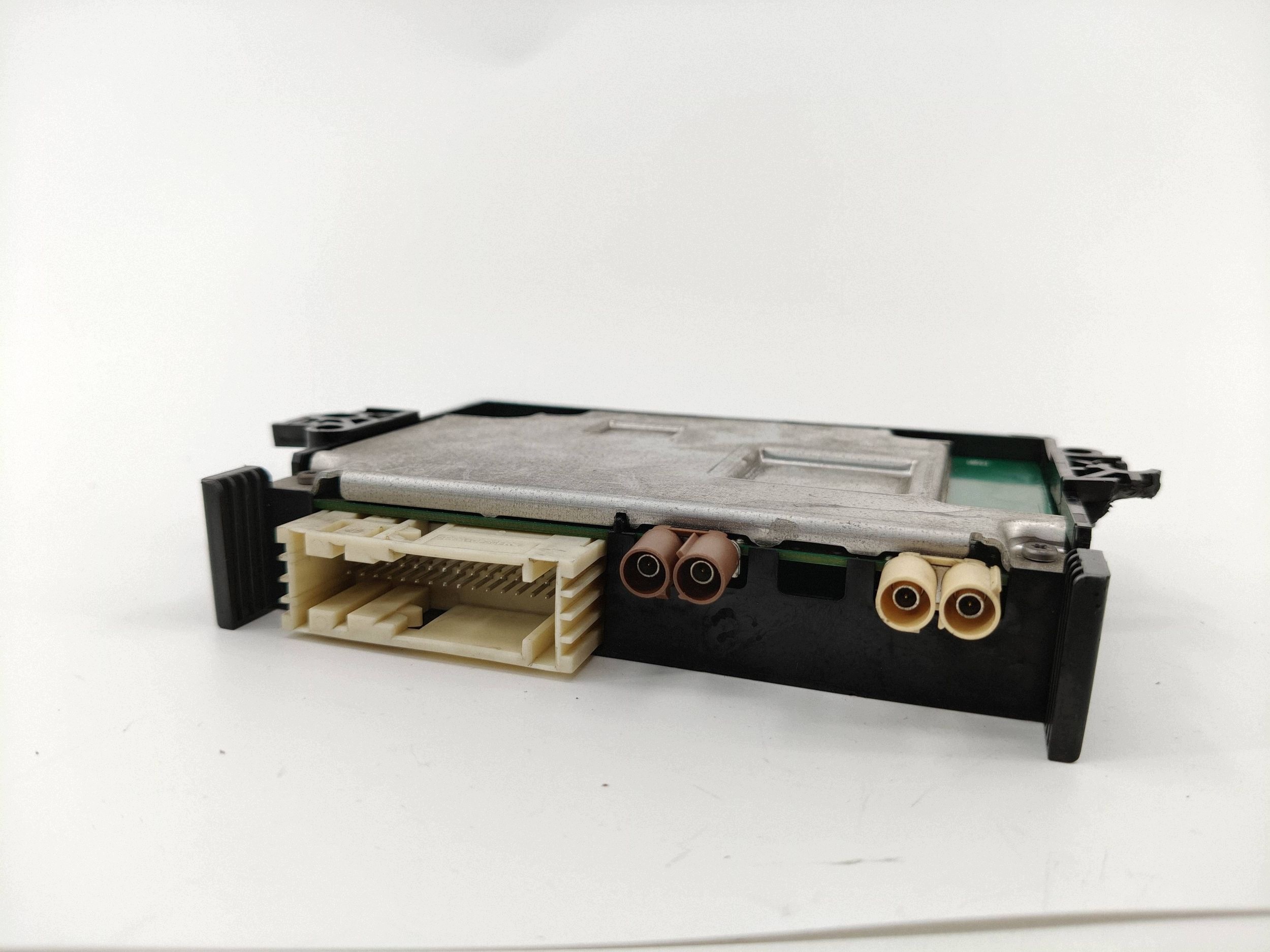 Hermes-puhelinmoduuli Mercedes CLS W257 A2579006600