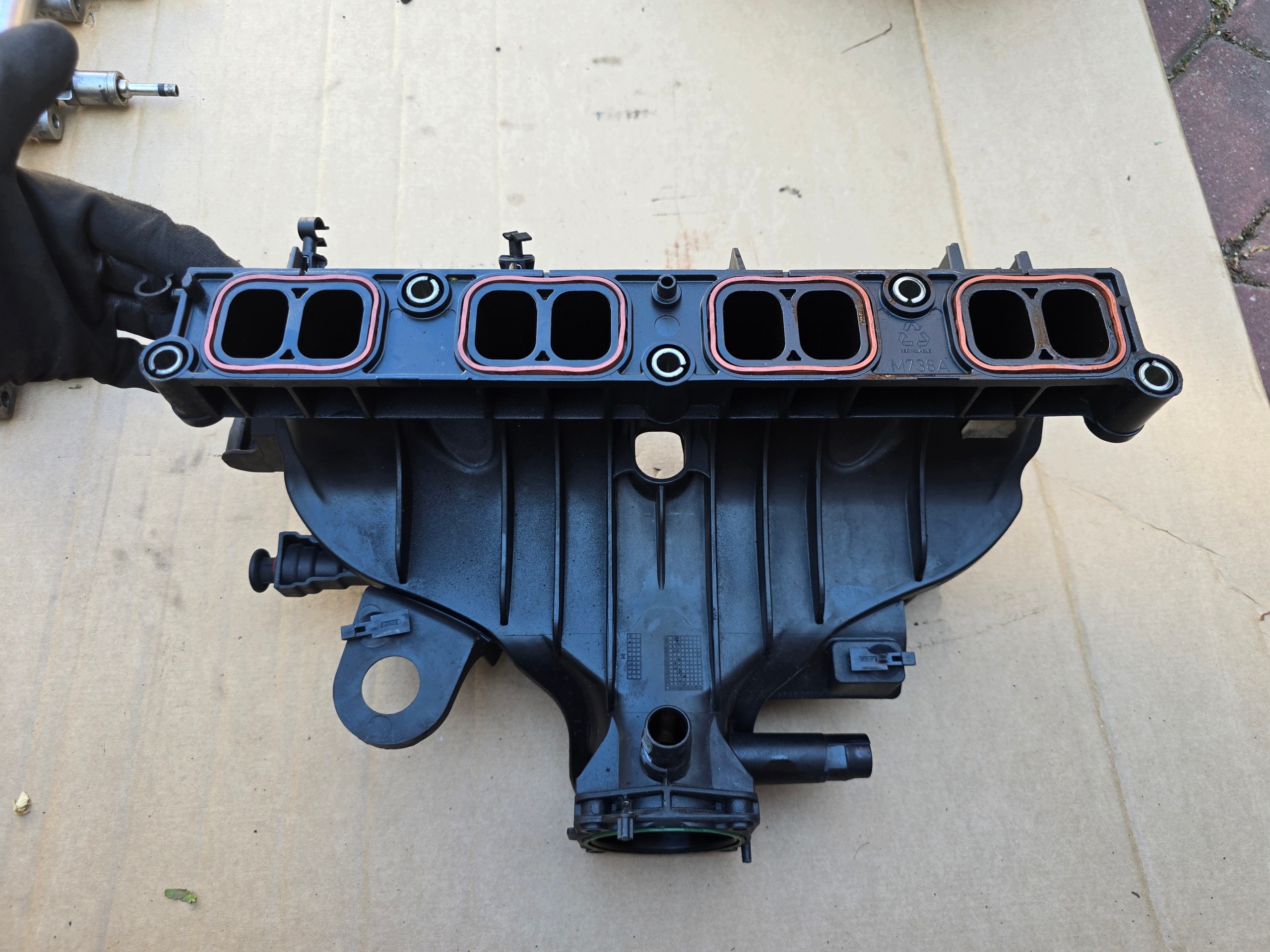 Intake Manifold Volvo Ford 2.0T EcoBoost AG9G-9424-BH