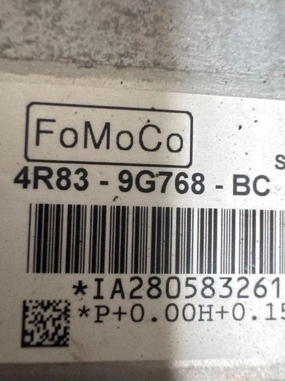 Radar Volvo XC70 II LA280583261 2.4D 120kW 2011 image 4