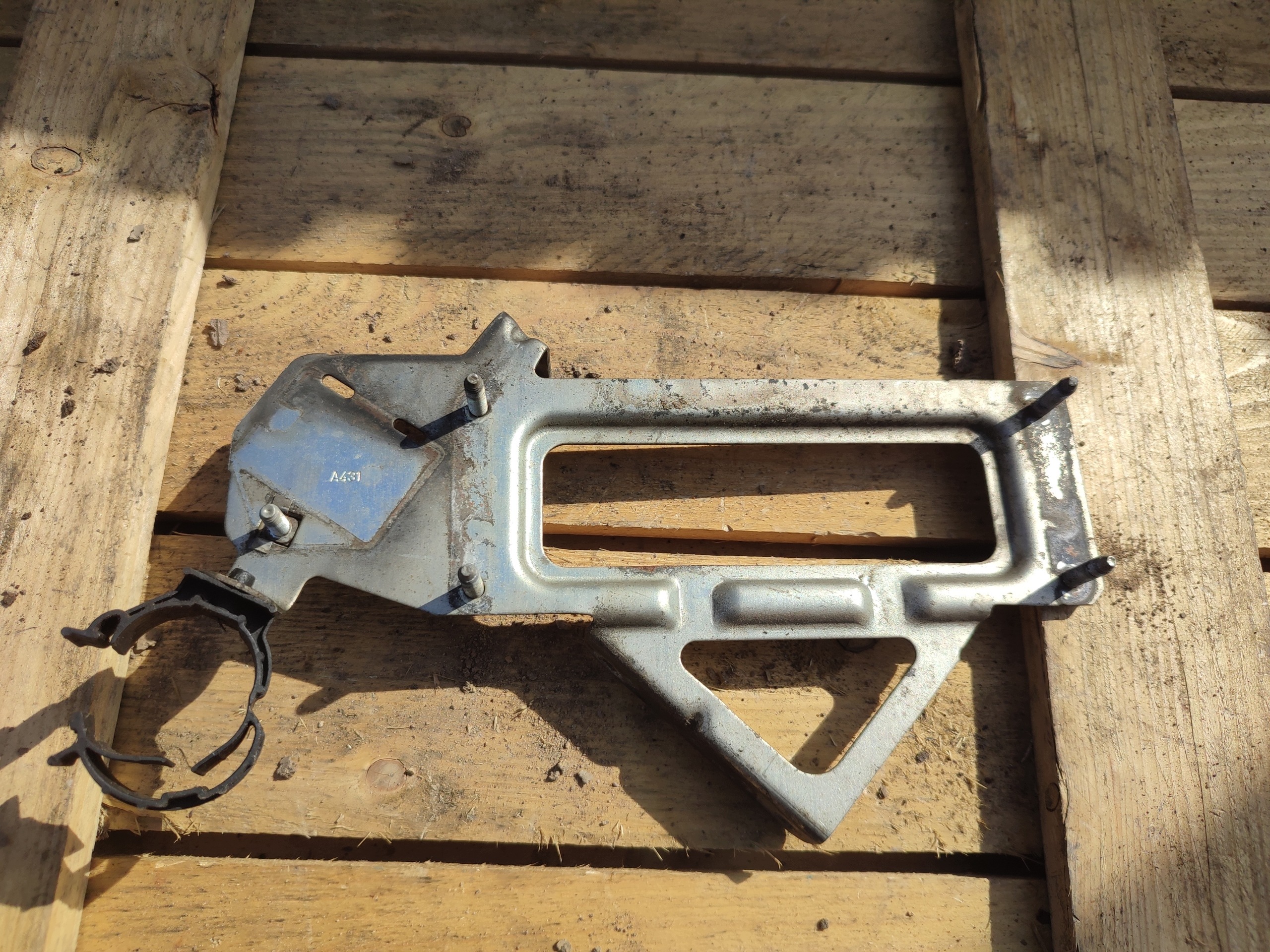 Engine Computer Mount Bracket Fiat Ducato 06- 2.3 JTD Used image 5