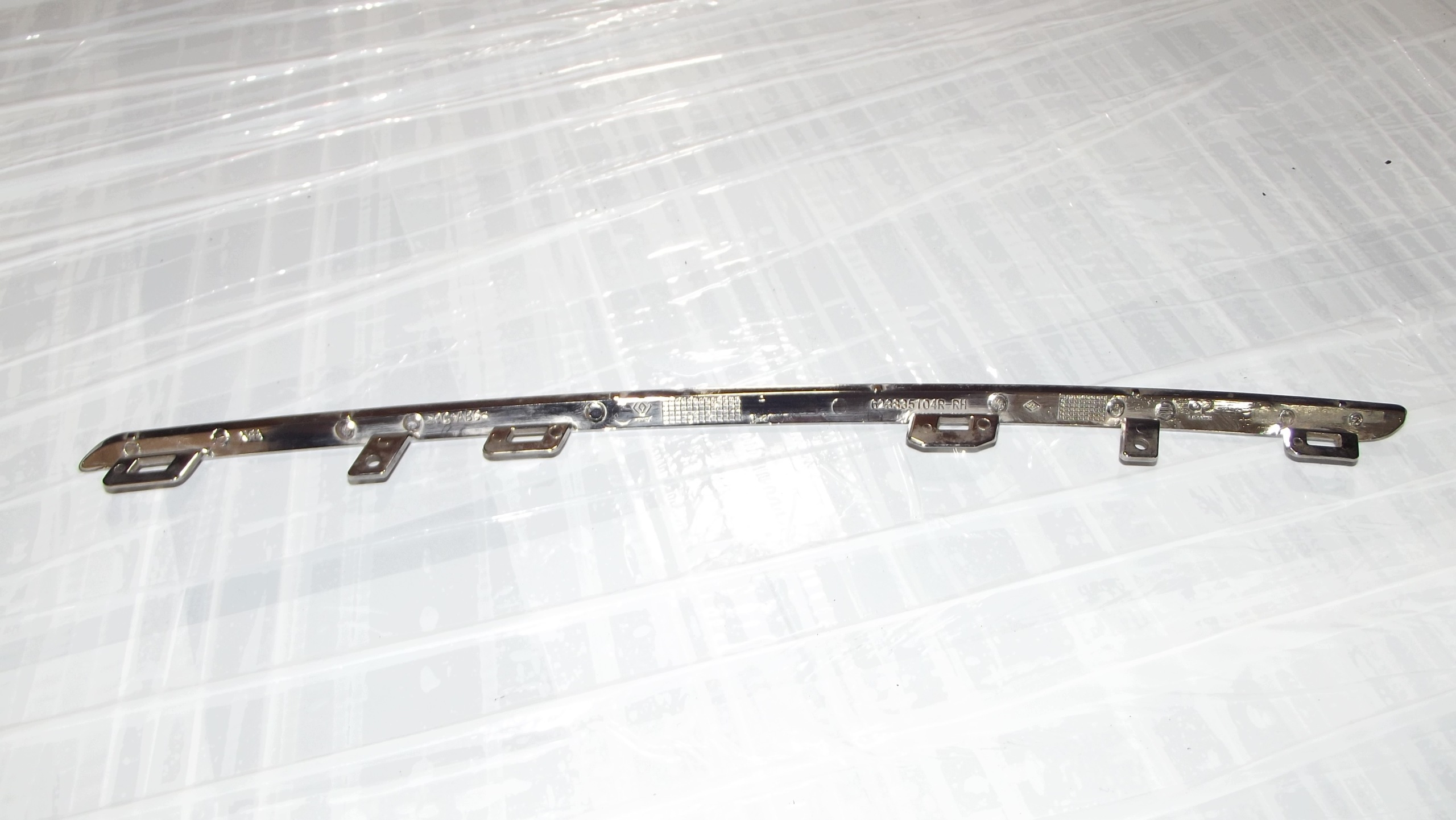 Renault Megane IV Grille Chroom Lijst Rechts