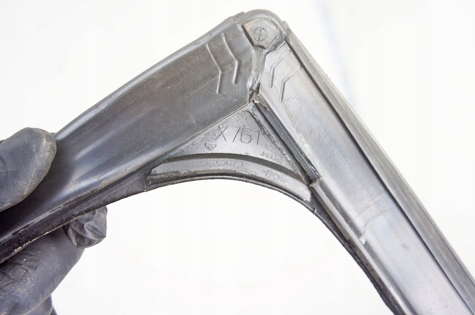 Dichtung Tür Links Hinten Jaguar F-Pace X761 image 4