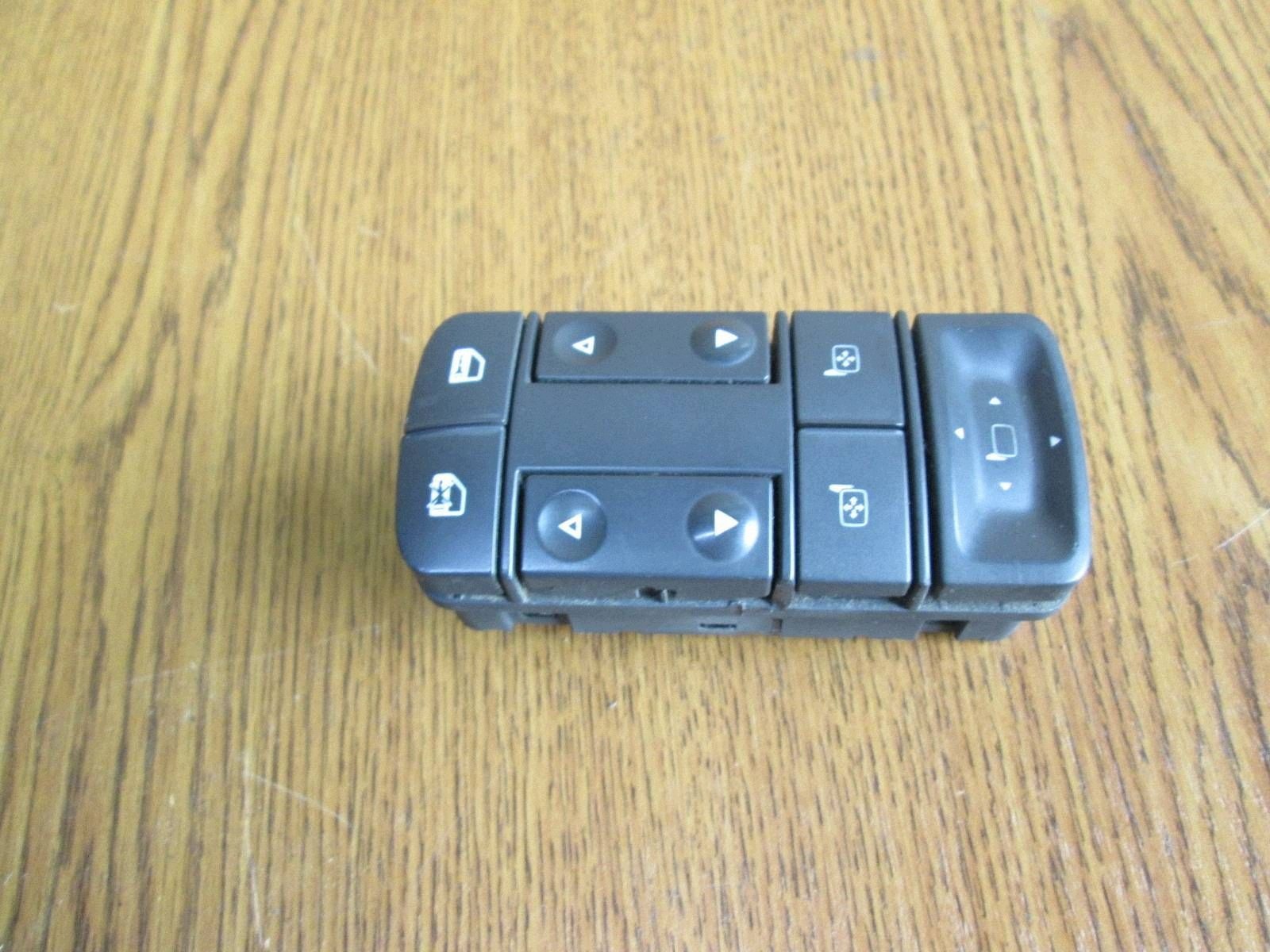 Window & Mirror Control Switch Opel Vectra C 02- Used image 2