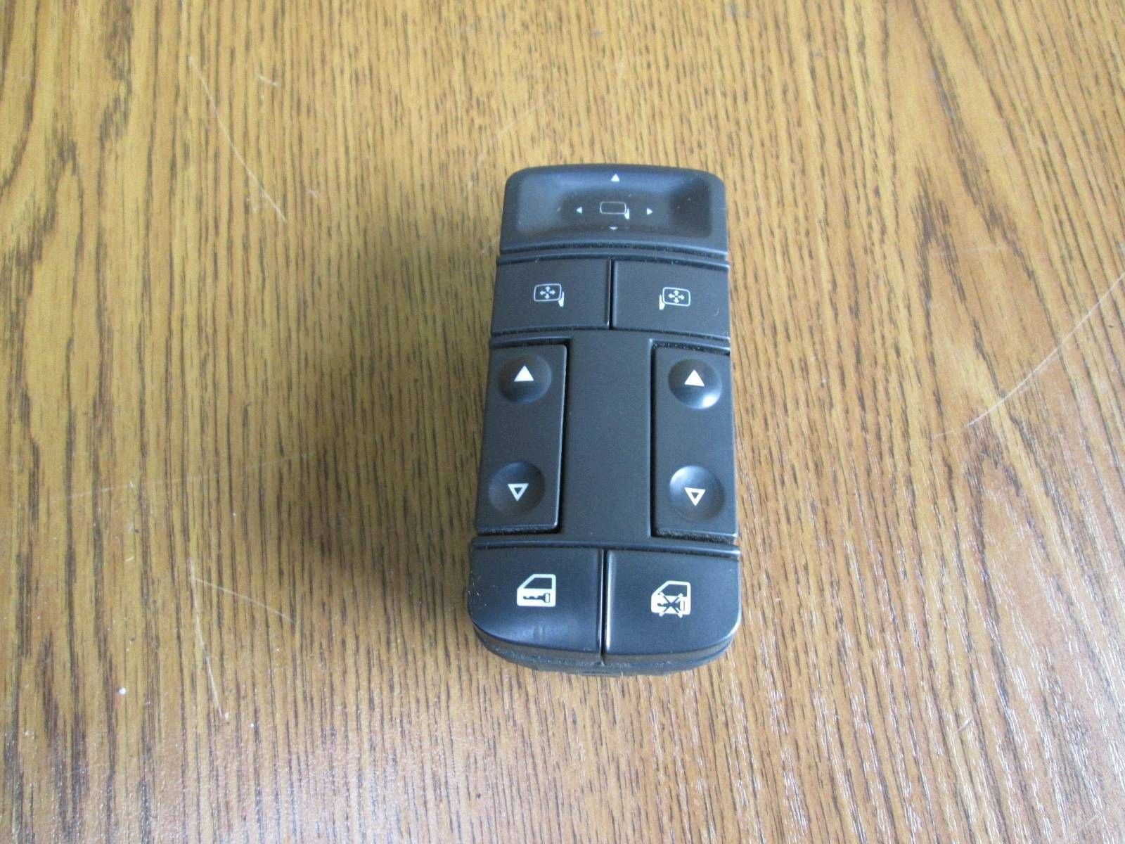 Ikkuna- ja peiliohjain Opel Vectra C 02- 13224056RG