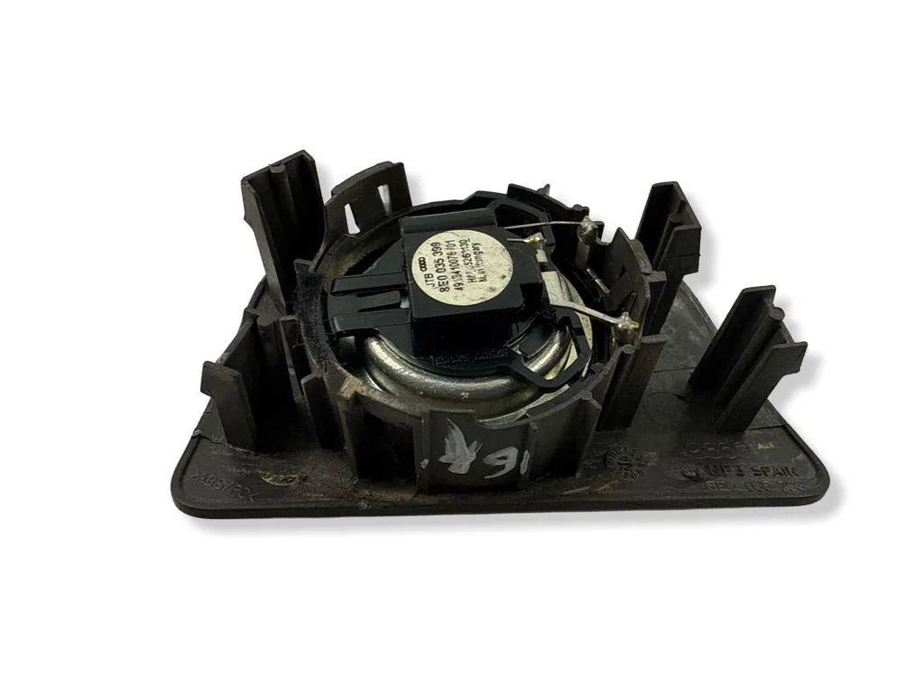 Altavoz puerta trasera izquierda Audi A4 B6 4913410076 image 5