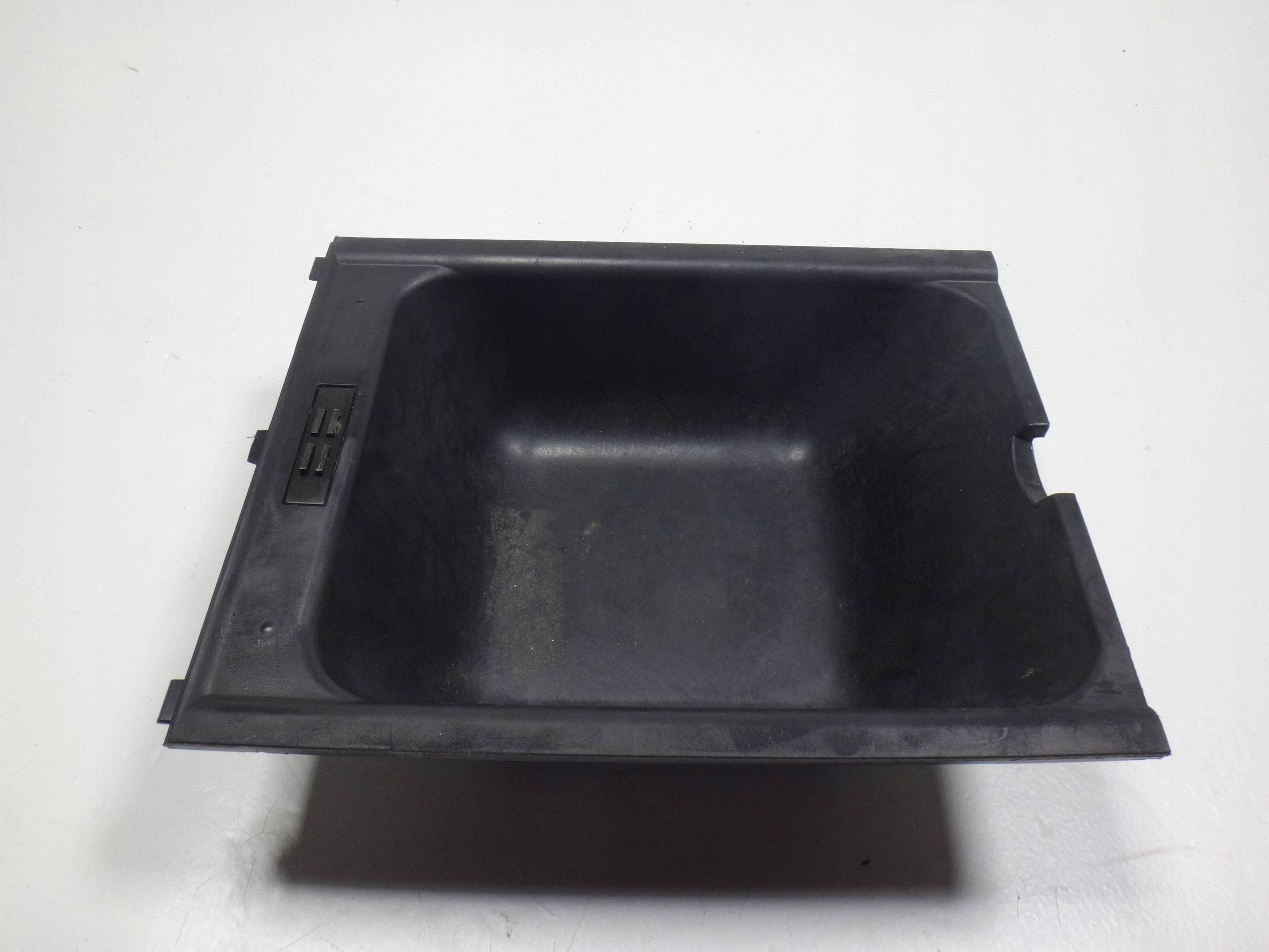 Compartimento Porta-objetos BMW 5 E39 8196967 image 3