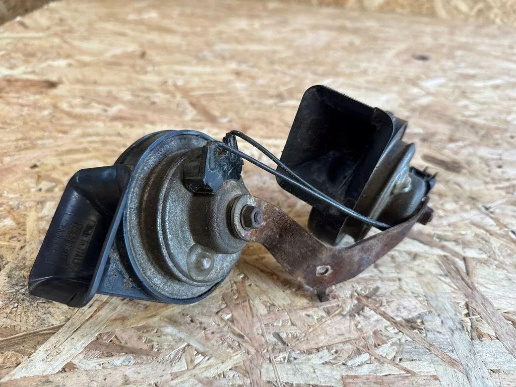 Klakson Ford Focus 2001 – OEM E35717 image 4