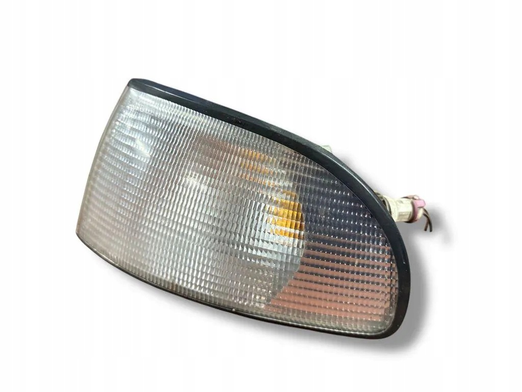 Audi A4 S4 B5 8D 1996 Forward direction indicator image 2