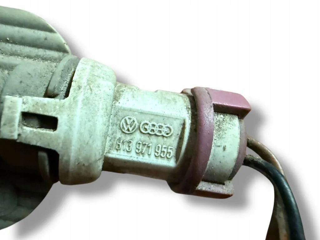Audi A4 S4 B5 8D 1996 Forward direction indicator image 8