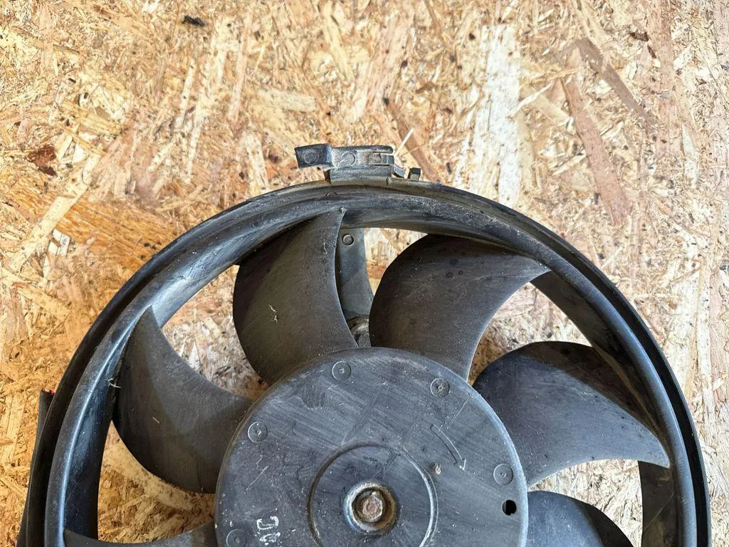 Ventilateur VW Passat B5 1.9 2.5 TDI 8240317 image 3