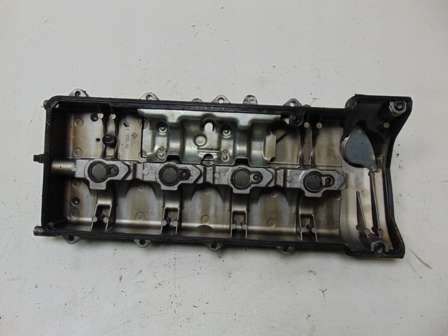 Couvre-culasse Mercedes Sprinter 906 2.2 CDI OEM A6460102130 image 7