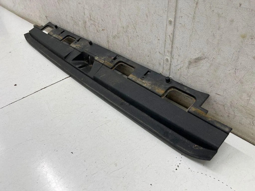 Zierleiste Kofferraum Land Rover Discovery V L462 OEM HY32425A92BAW image 3