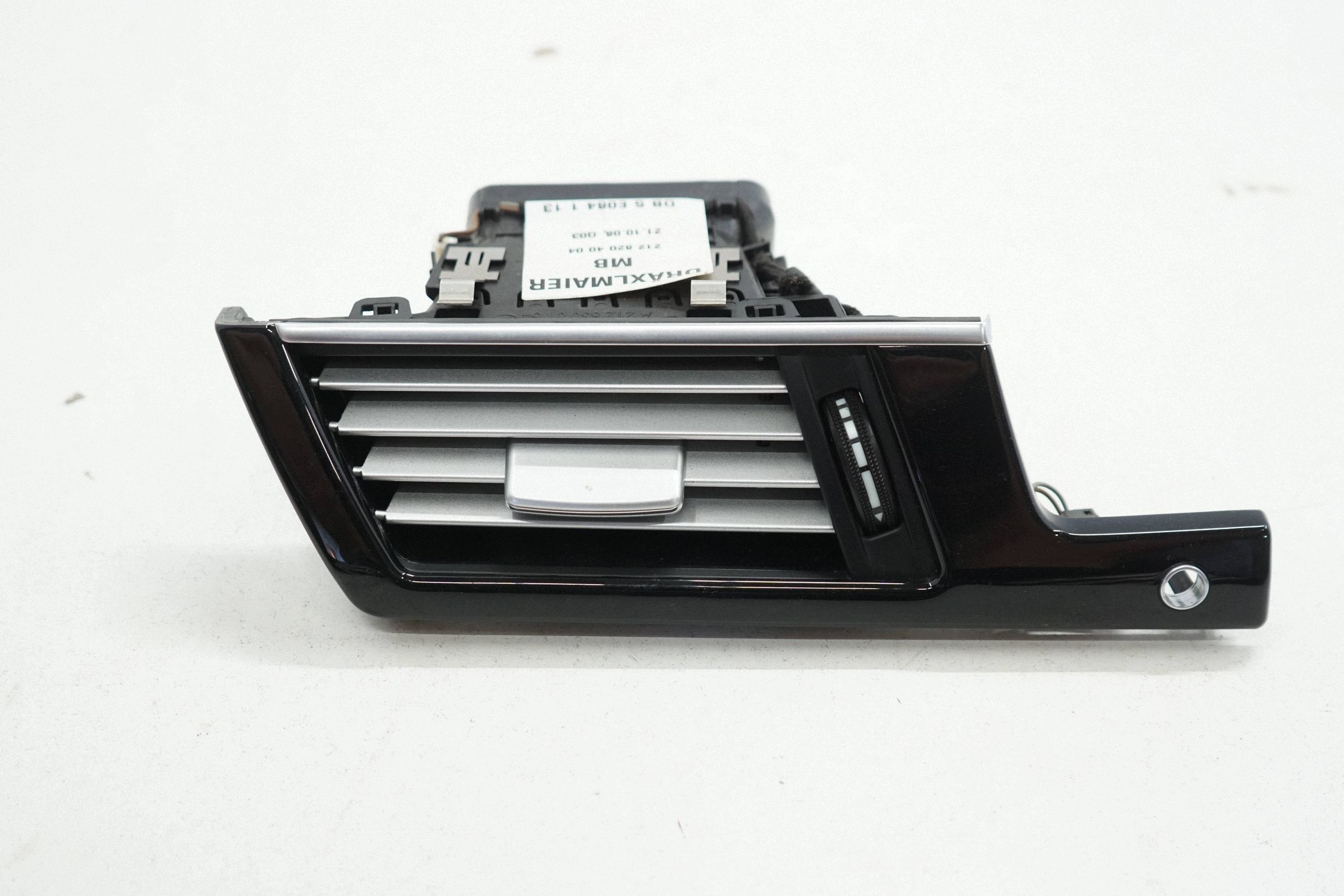 Grille de ventilation gauche Mercedes E W212 image 2