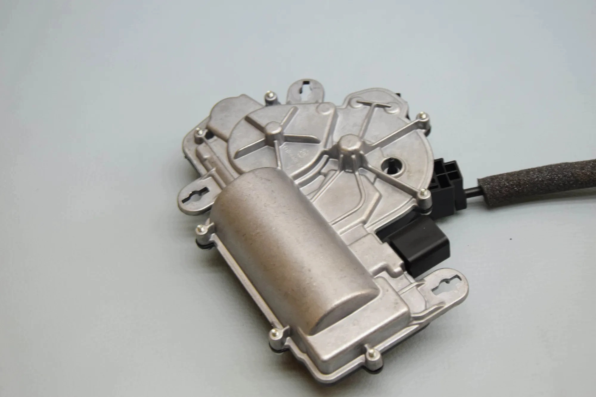 Kit ouverture coffre VW Tiguan AD1 3G0827887G image 3