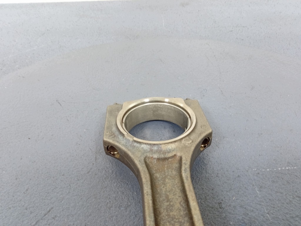 BMW 5 G30 G31 2.0d 190hk B47D20B Kolv vevstake image 3
