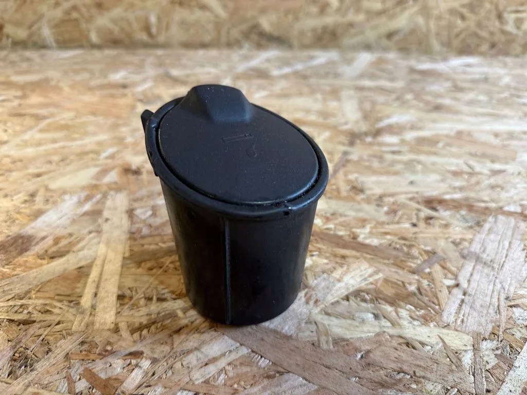Cinzeiro Dianteiro Volvo S60 2002 OEM 8650463 image 4