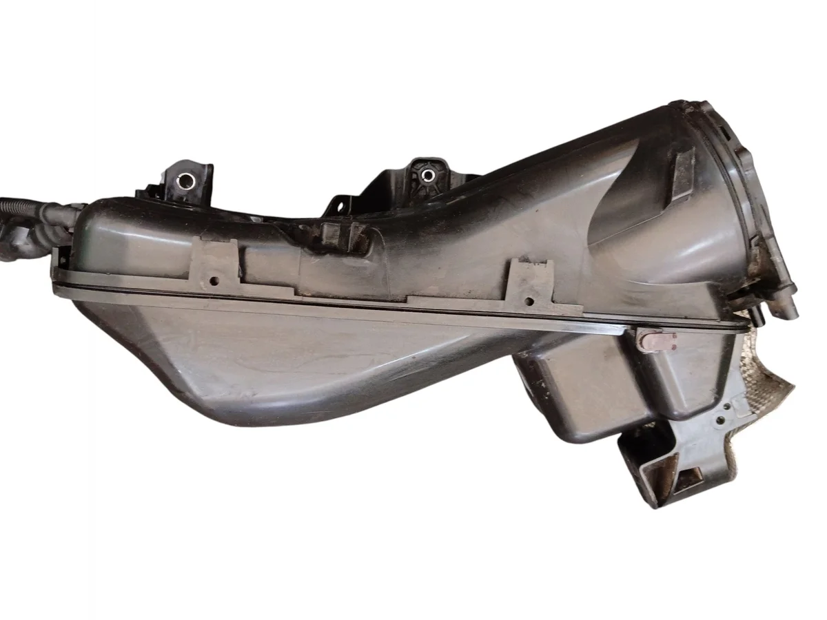 AdBlue Tank Volvo V90 II CC S90 II XC90 II XC60 II image 6