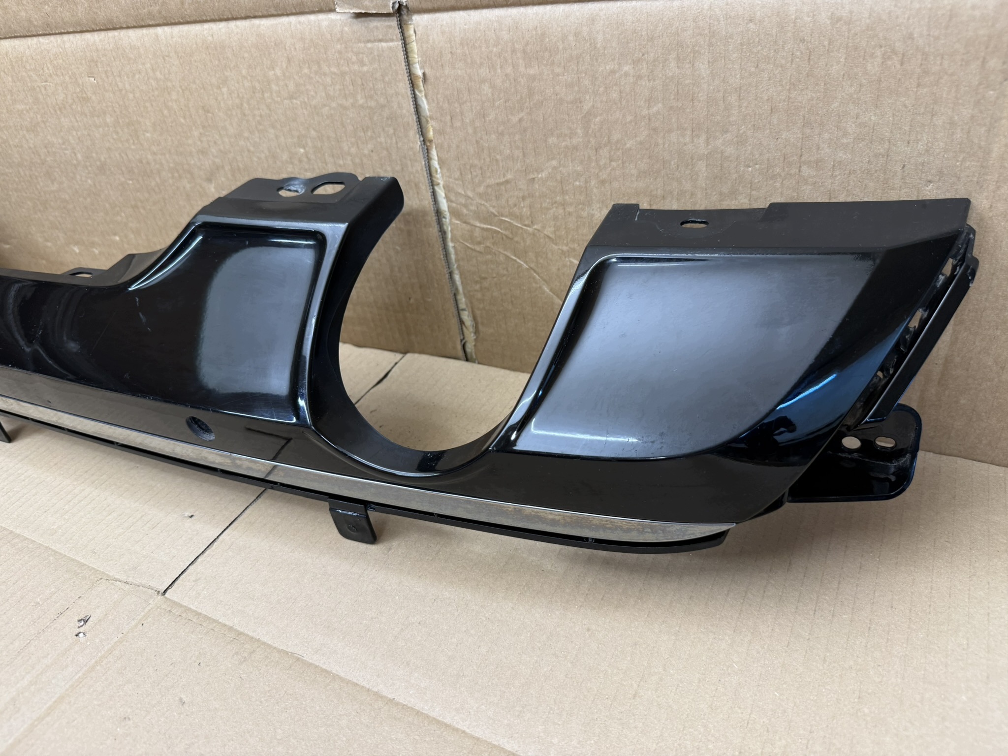 Difusor Traseiro Renault Clio V 5 850B2833R image 6