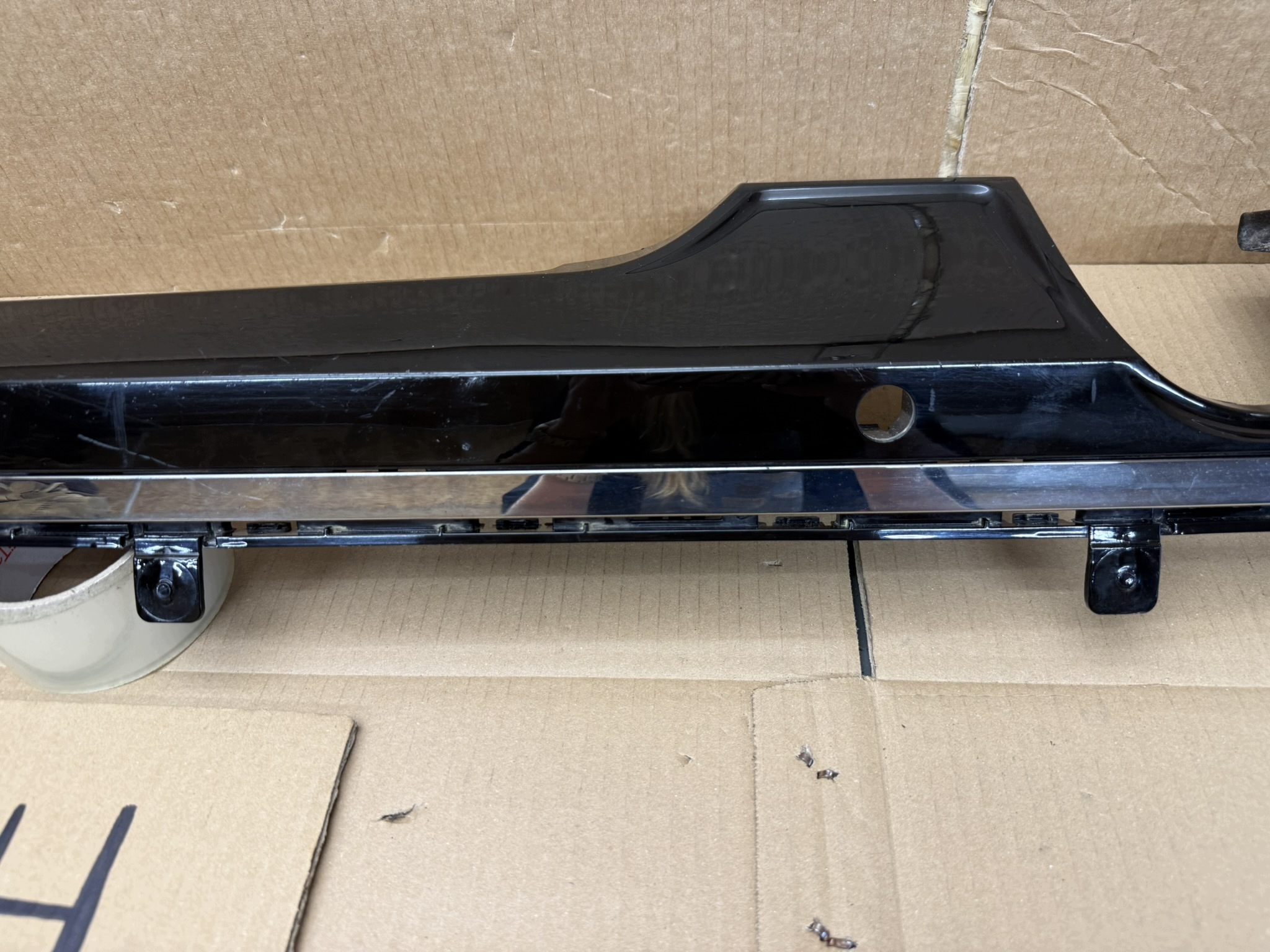 Difusor Traseiro Renault Clio V 5 850B2833R image 10