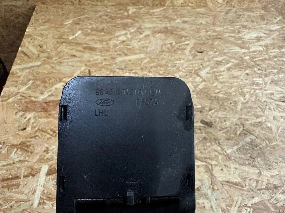 Cendrier Ford Focus I 98ABA04810CFW image 8