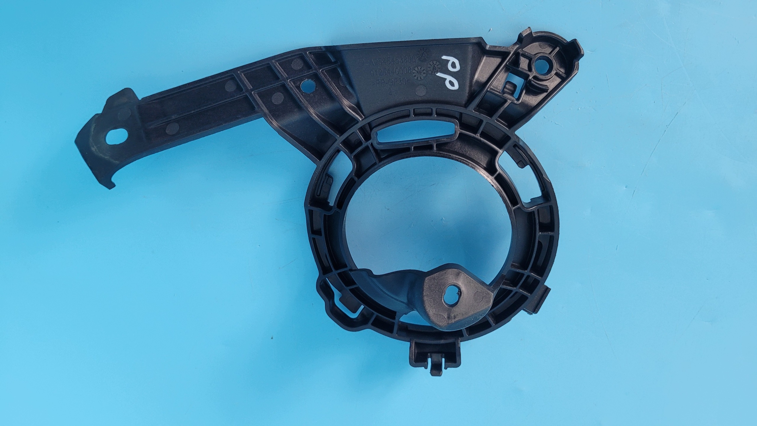 Soporte Altavoz Mercedes W254 GLC 300de A2545453800 image 4