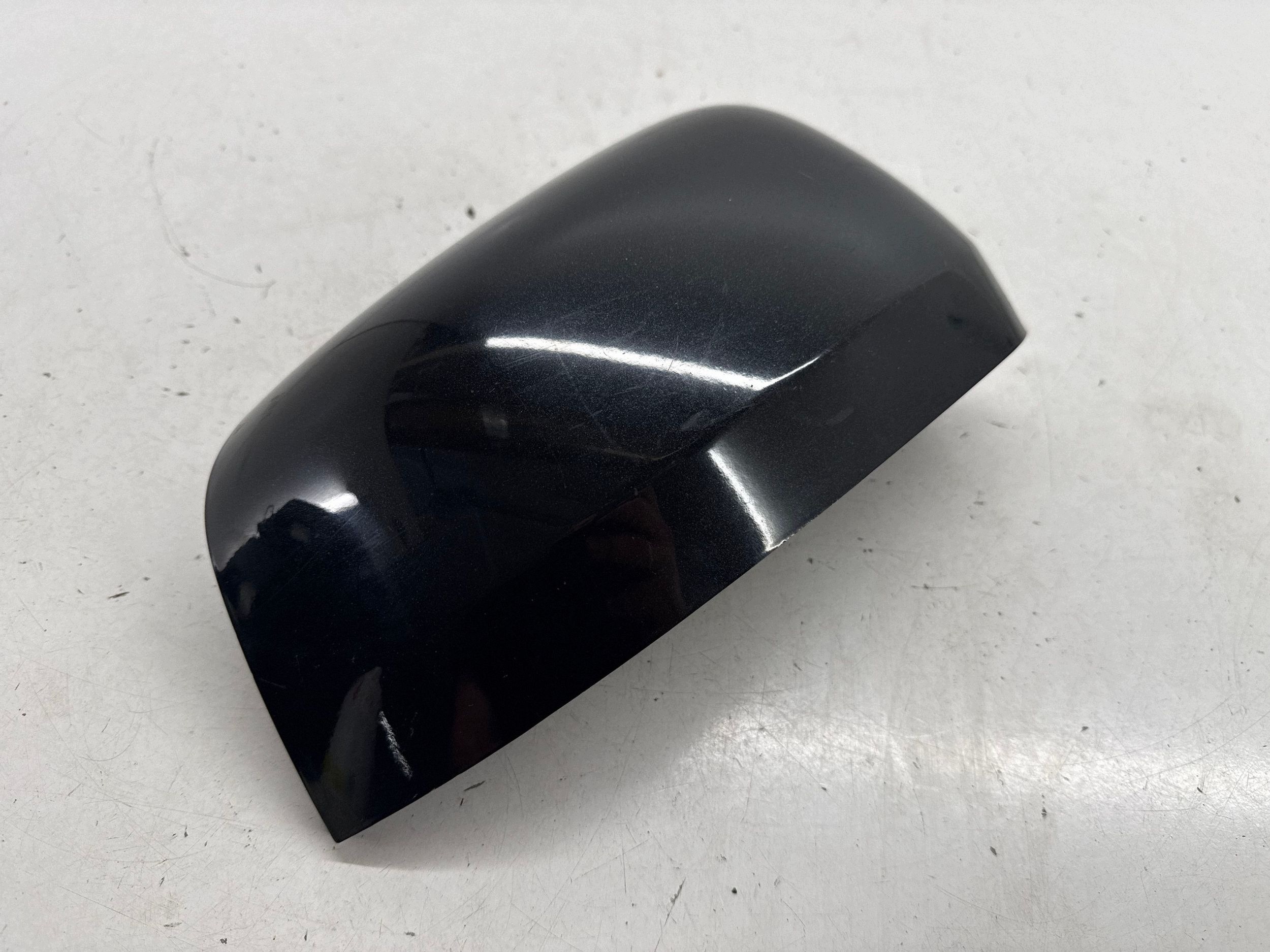 Used Right Mirror Housing Jeep Grand Cherokee OEM 20040016