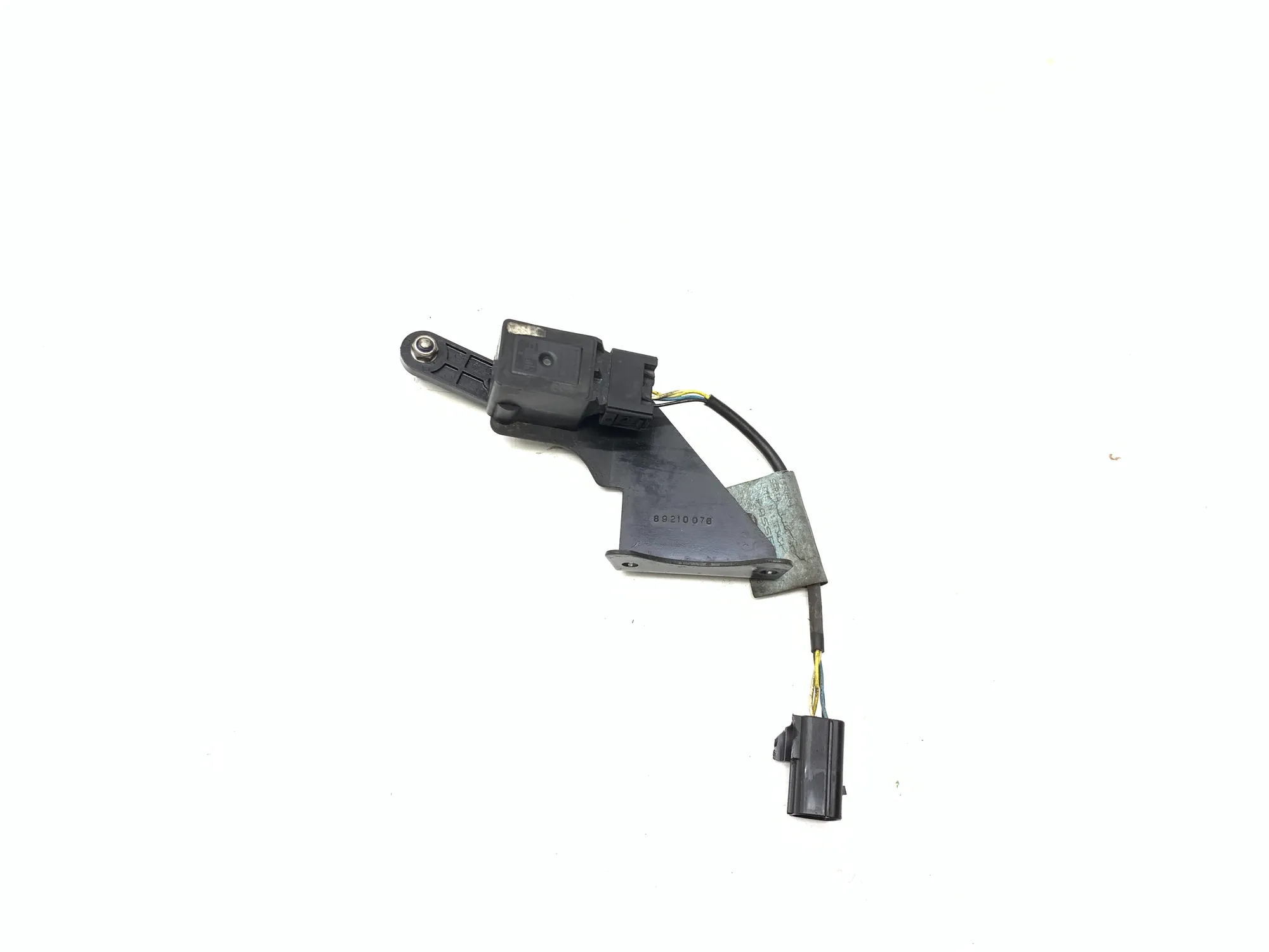 Jaguar XK8 Convertible (X100) 4.2L Achter Niveausensor Links image 2