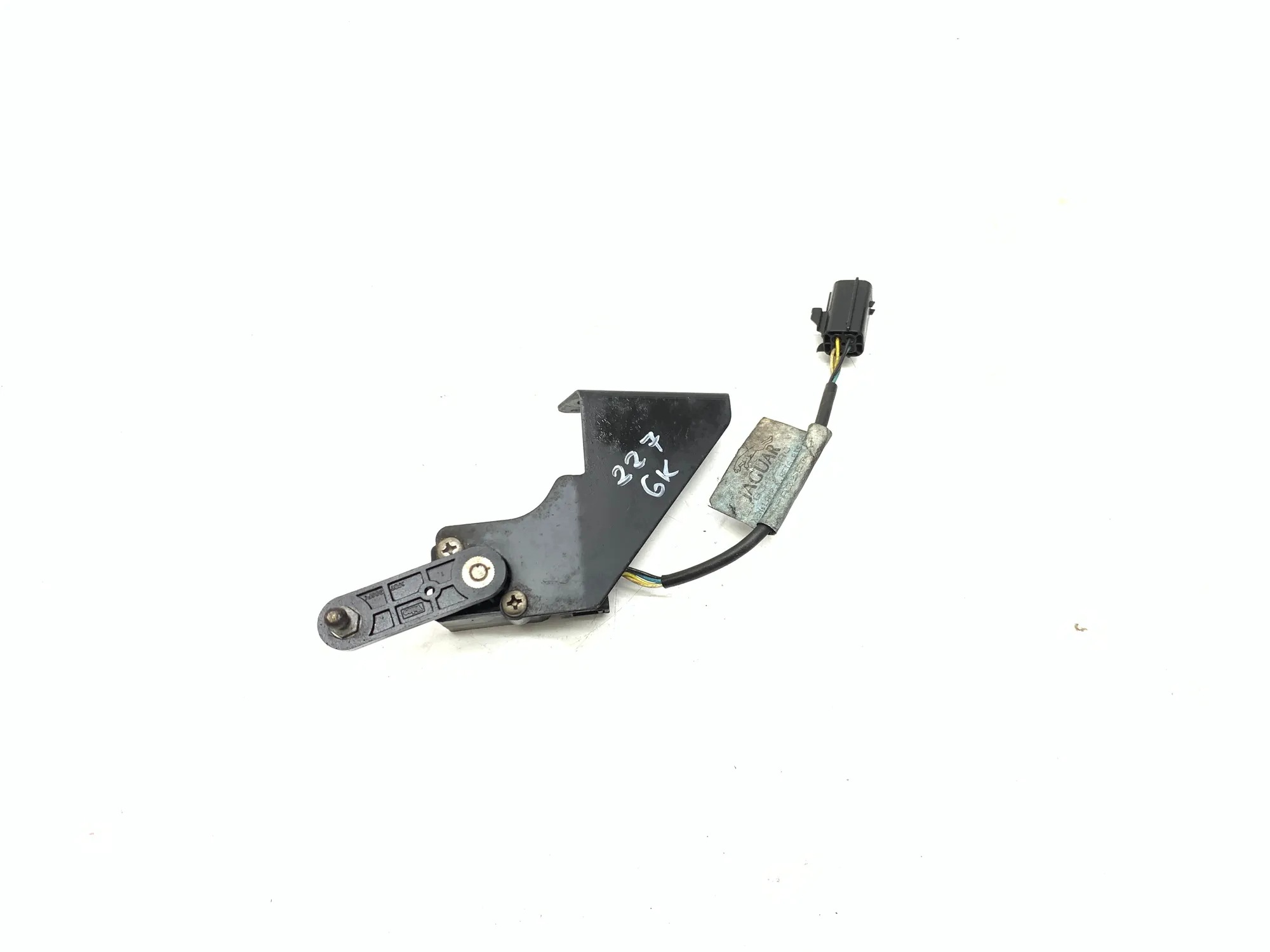Jaguar XK8 Convertible (X100) 4.2L Achter Niveausensor Links image 4