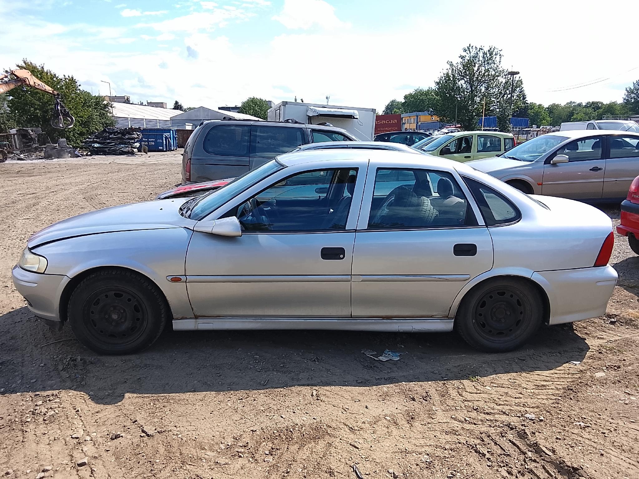 Zamek przedni prawy 3 piny Opel Vectra B image 3