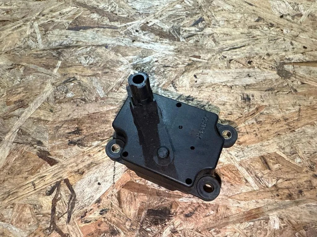 Luftflödesventil Volvo S60 I D30602 2.4L diesel 96kW image 5