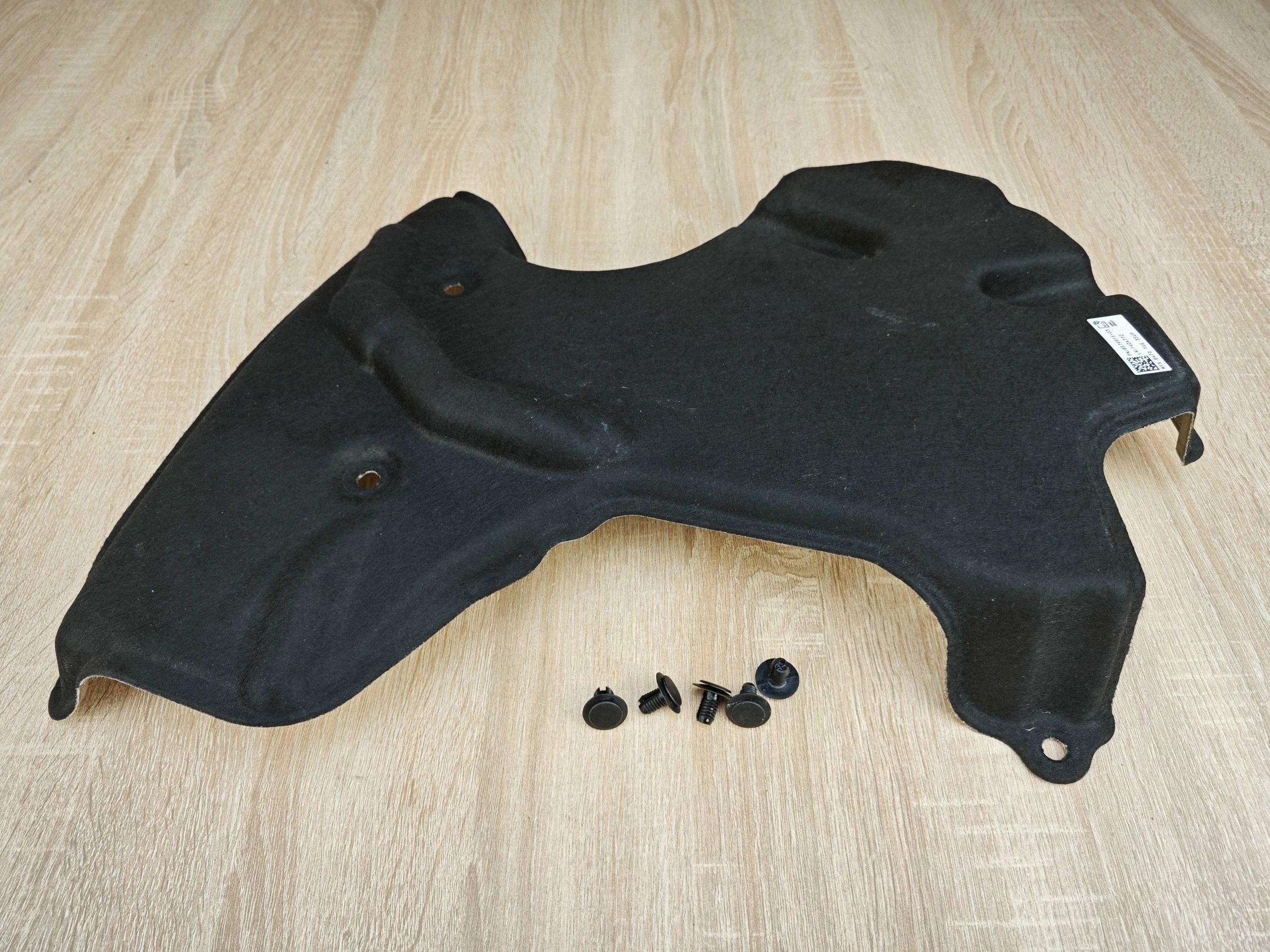 BMW G30 G31 G20 G01 G05 G02 Alustaeristys 8579915