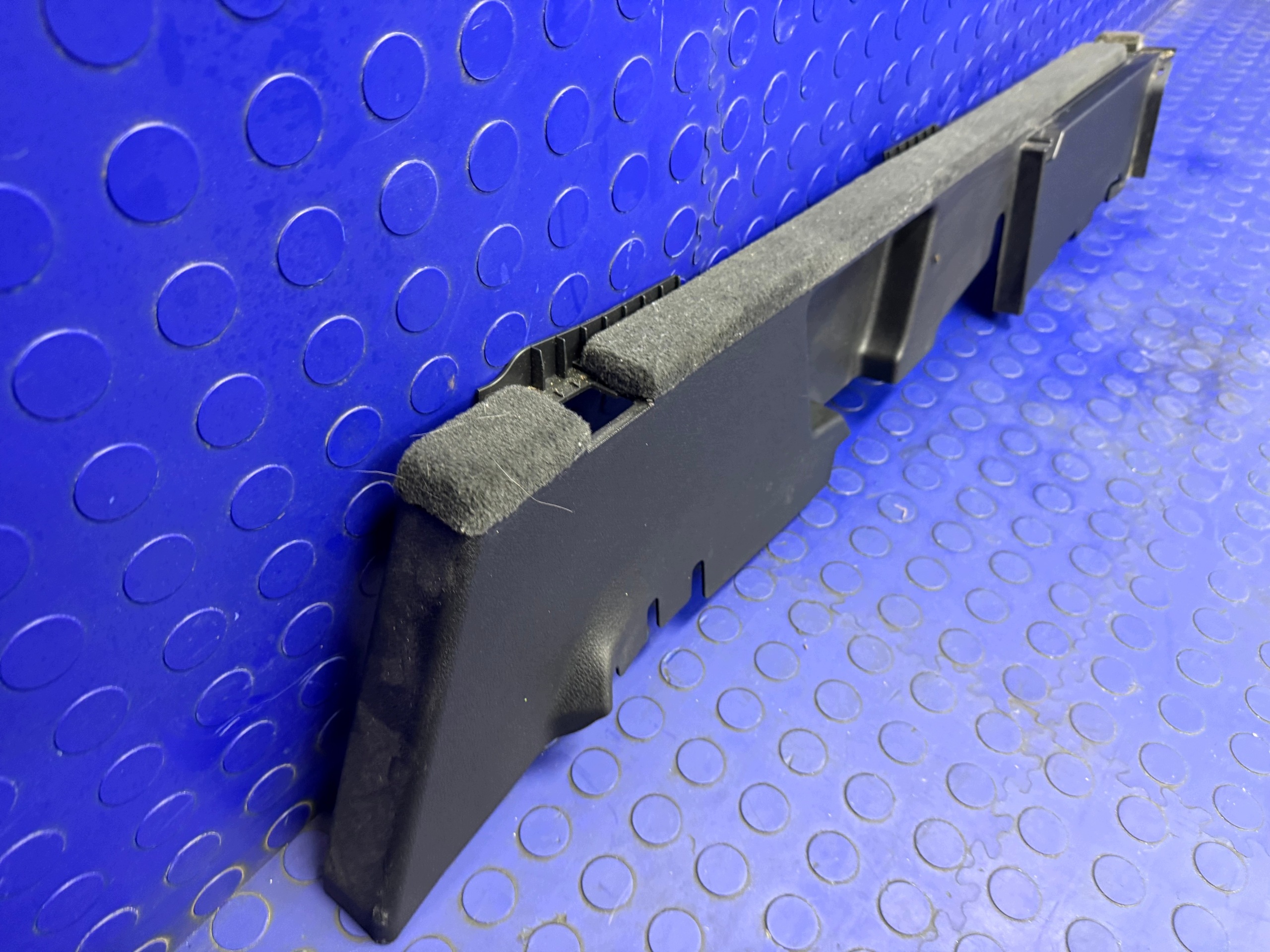 Support plancher coffre Audi Q7 4M 4M0863528F image 4