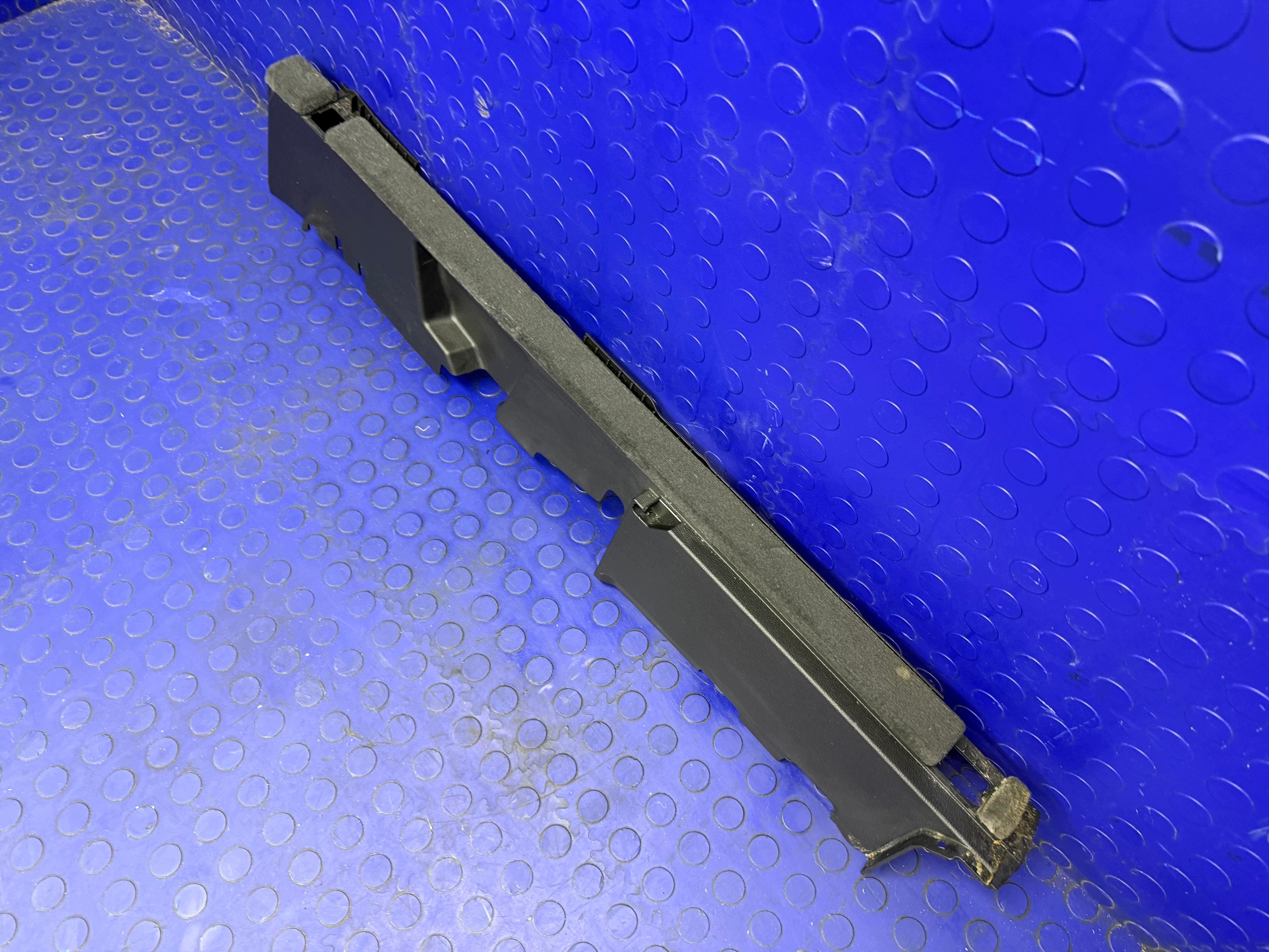 Support plancher coffre Audi Q7 4M 4M0863528F image 7