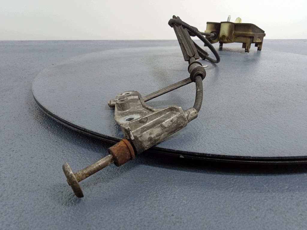 Audi A6 C8 Câble déverrouillage boîte 4K1713052L image 3