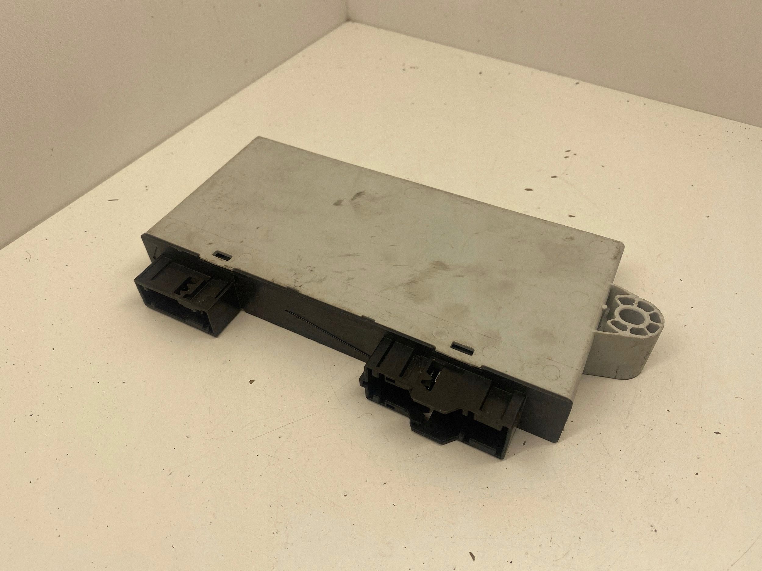 BMW 5 F10 F11 CAS-module 9230944 image 5