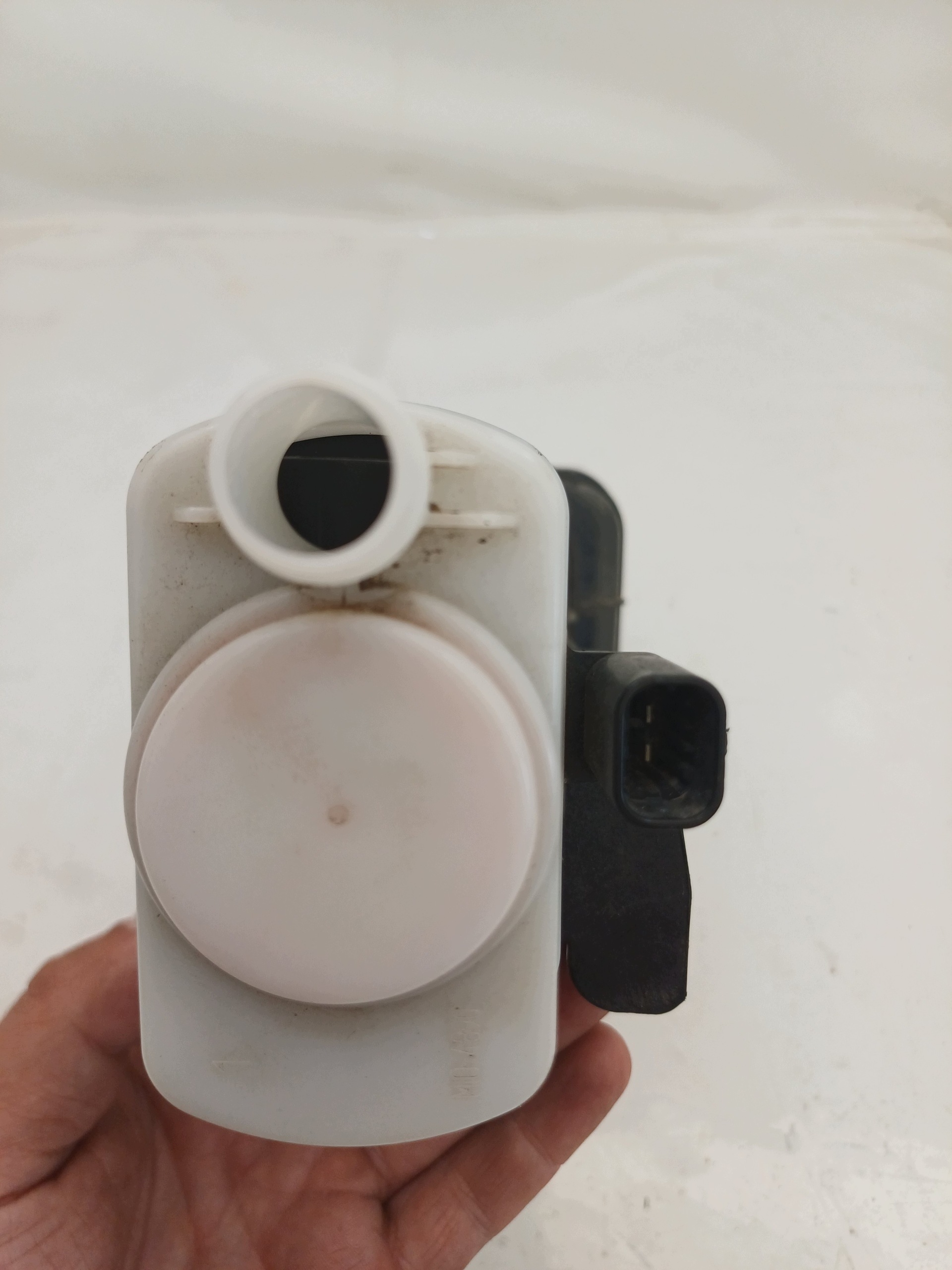 Filtre EVAP Dodge RAM V 19 52029887AD Occasion image 4