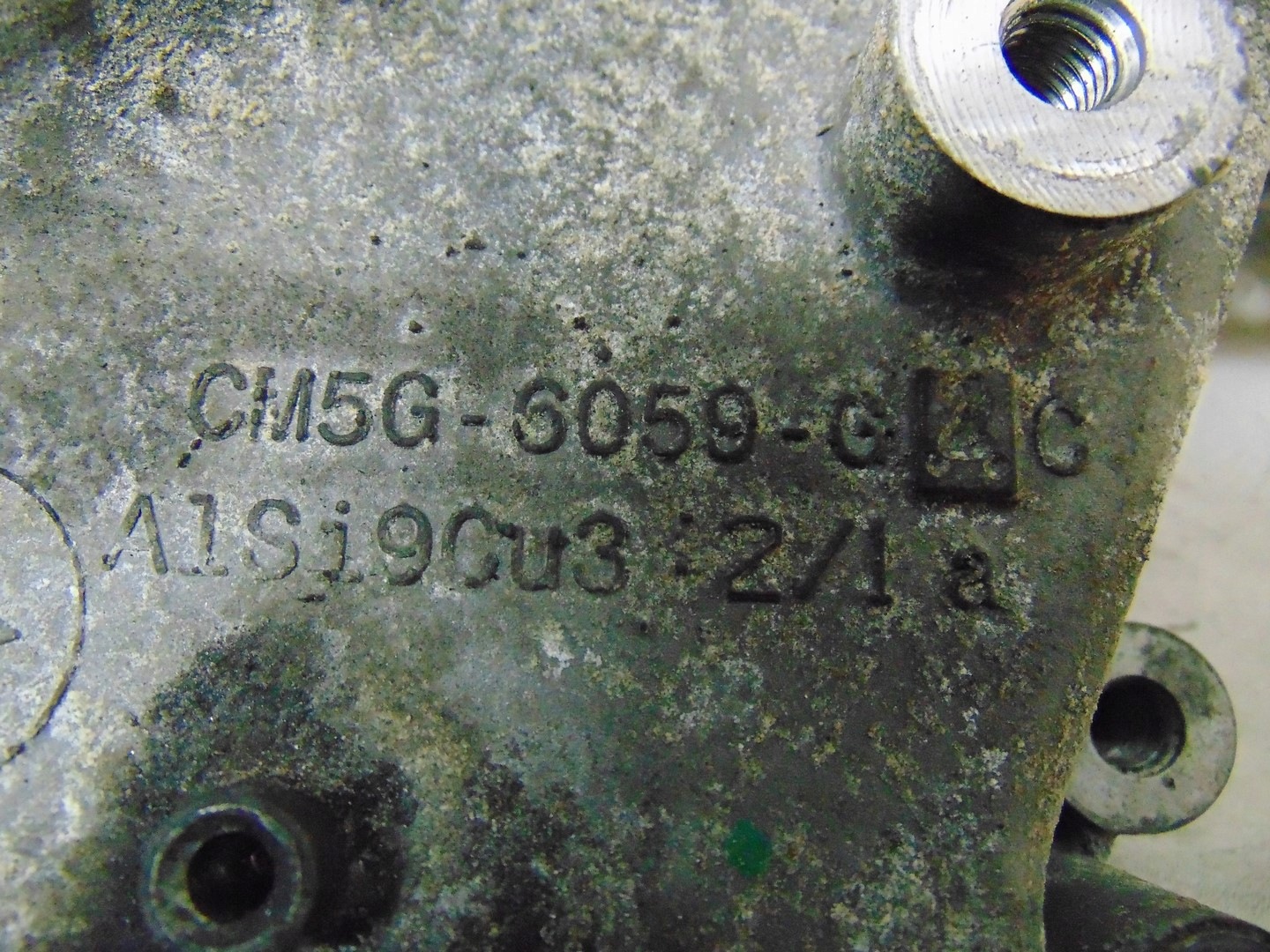 Ford OE CM5G-6059-GC Carter de distribution image 9