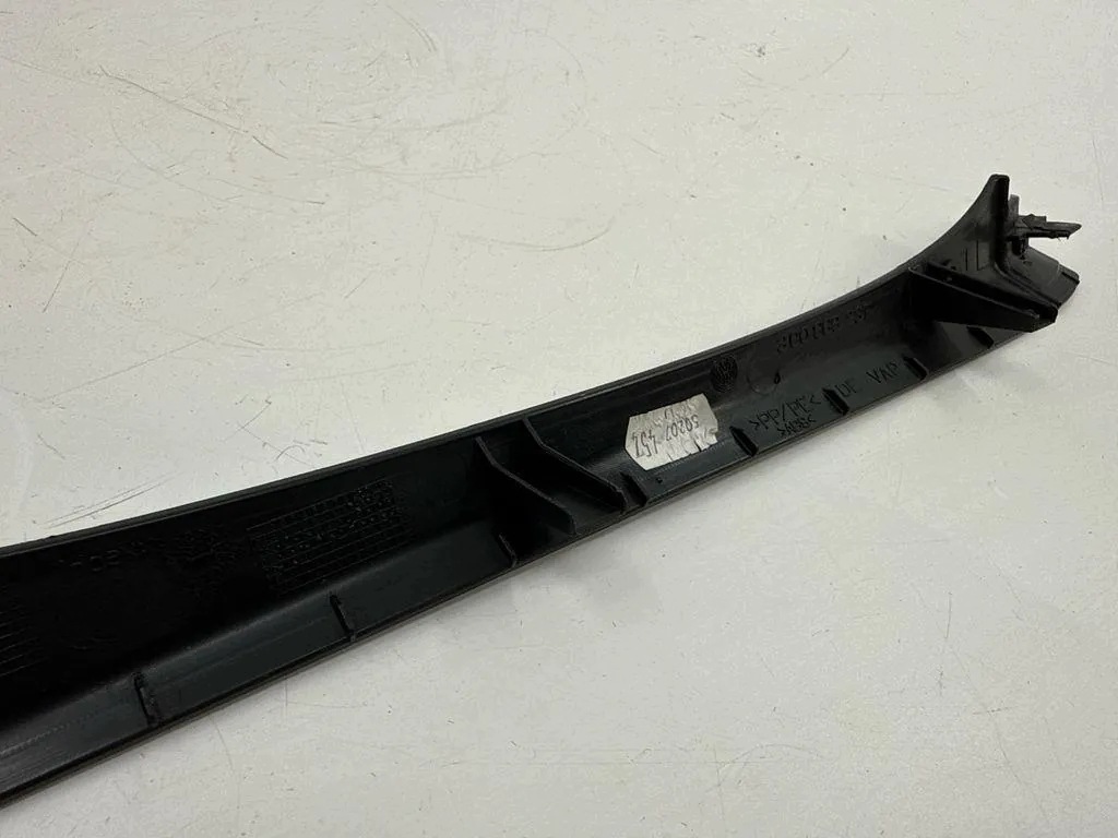 VW Passat Variant B6 3C0868237 Used OEM Part image 7