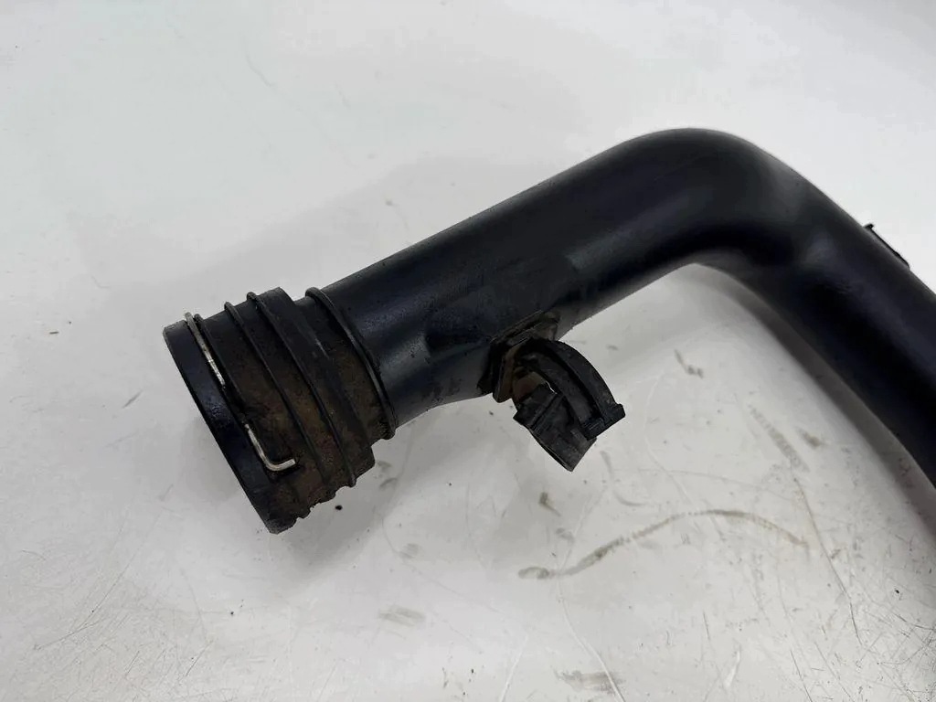 Tuyau d'intercooler VW Passat B6 1K0145762EE image 9