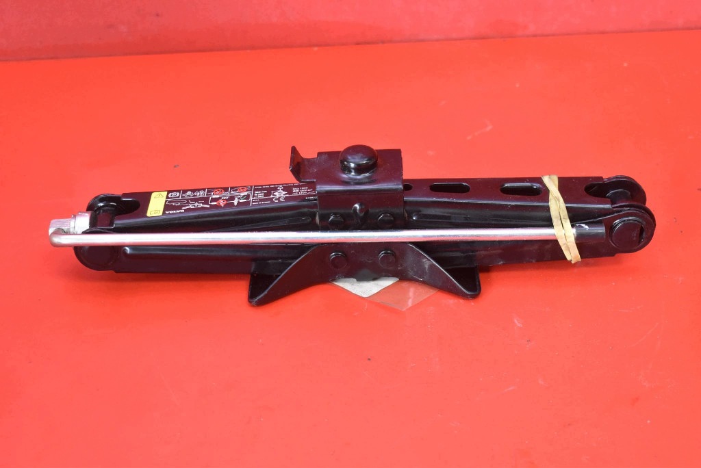 Jack Lift 31682250 Volvo V60 II 23- Used OEM