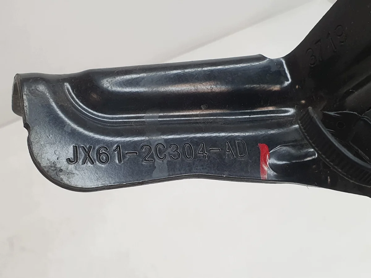 Support pompe ABS Ford Focus JX61-2C304-AD image 5