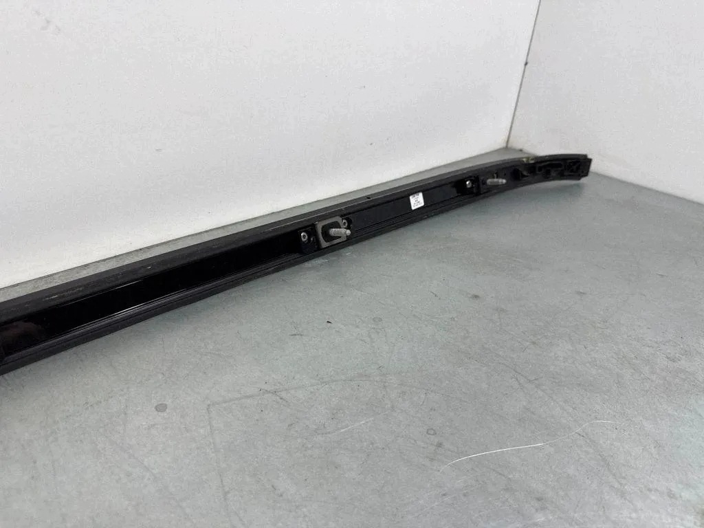 Reling gauche Range Rover Velar L560 J8AM550A63CE image 9