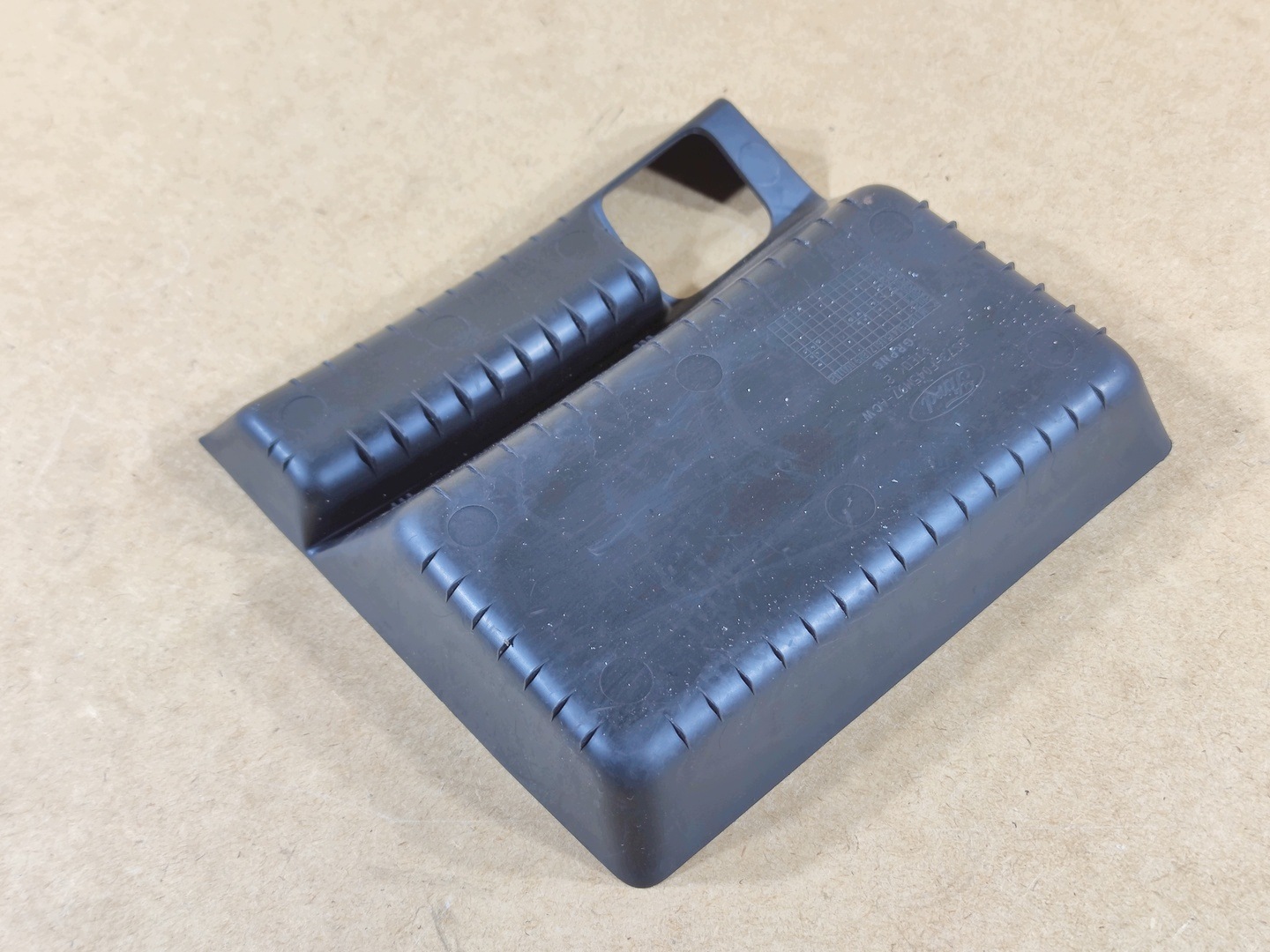 Einsatz Gummi Mittelkonsole Ford Mondeo MK5 image 3
