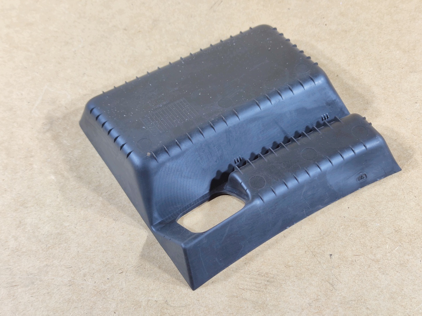 Einsatz Gummi Mittelkonsole Ford Mondeo MK5 image 4