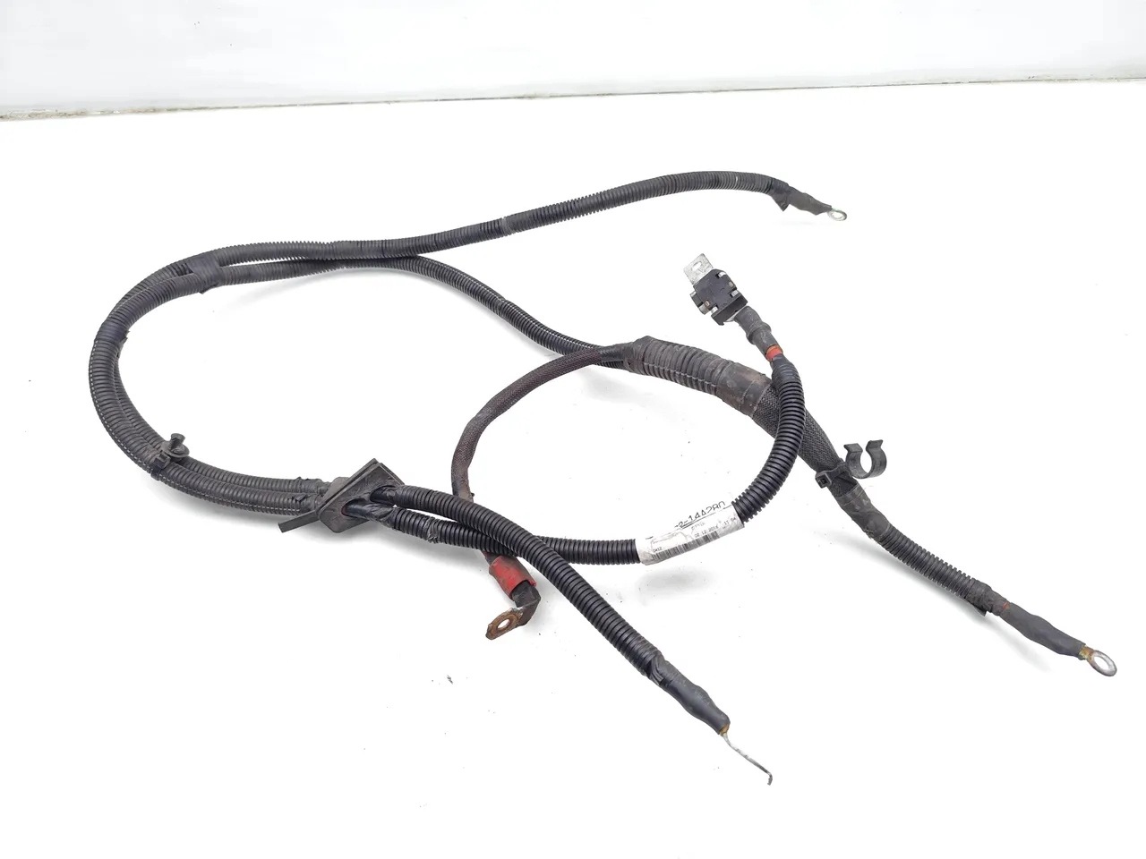 Land Rover Evoque Battery Cable GJ32-14A280-BD image 2