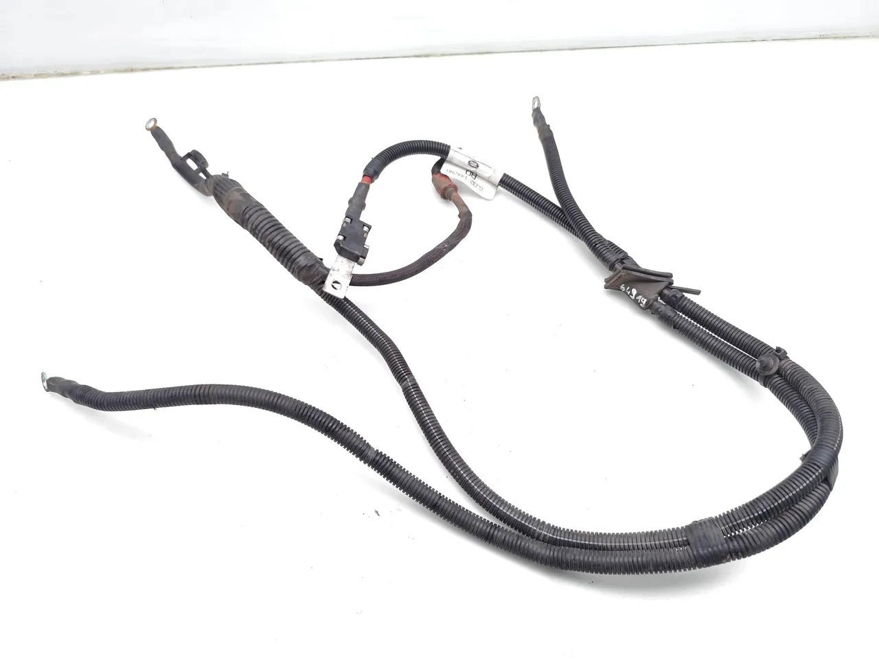 Land Rover Evoque Battery Cable GJ32-14A280-BD image 3