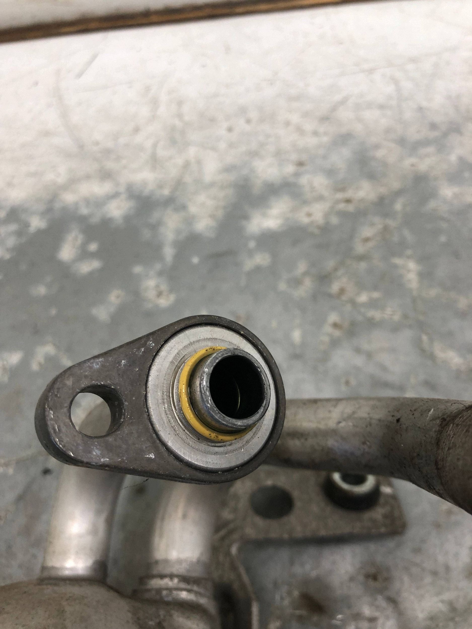 Déshydrateur de climatisation Volvo C30 Lift APU30875