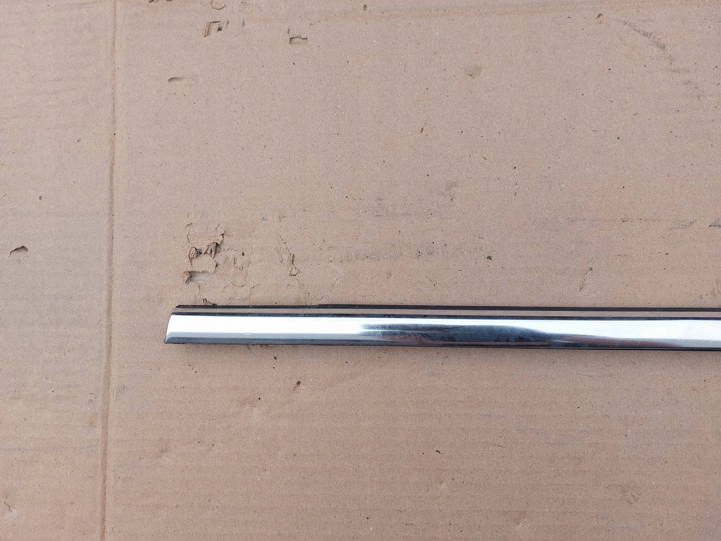 Liste vitre arrière VW Passat B7 3C9839475B image 4